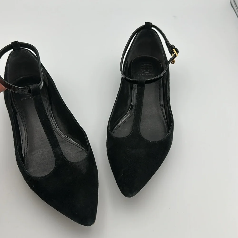 Tory Burch Ashton T-Strap Flat Sz7 1/2 Black